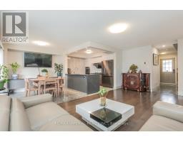 Great room - 85 Maple Ridge Crescent E, Markham, ON L6E1T8 Photo 8