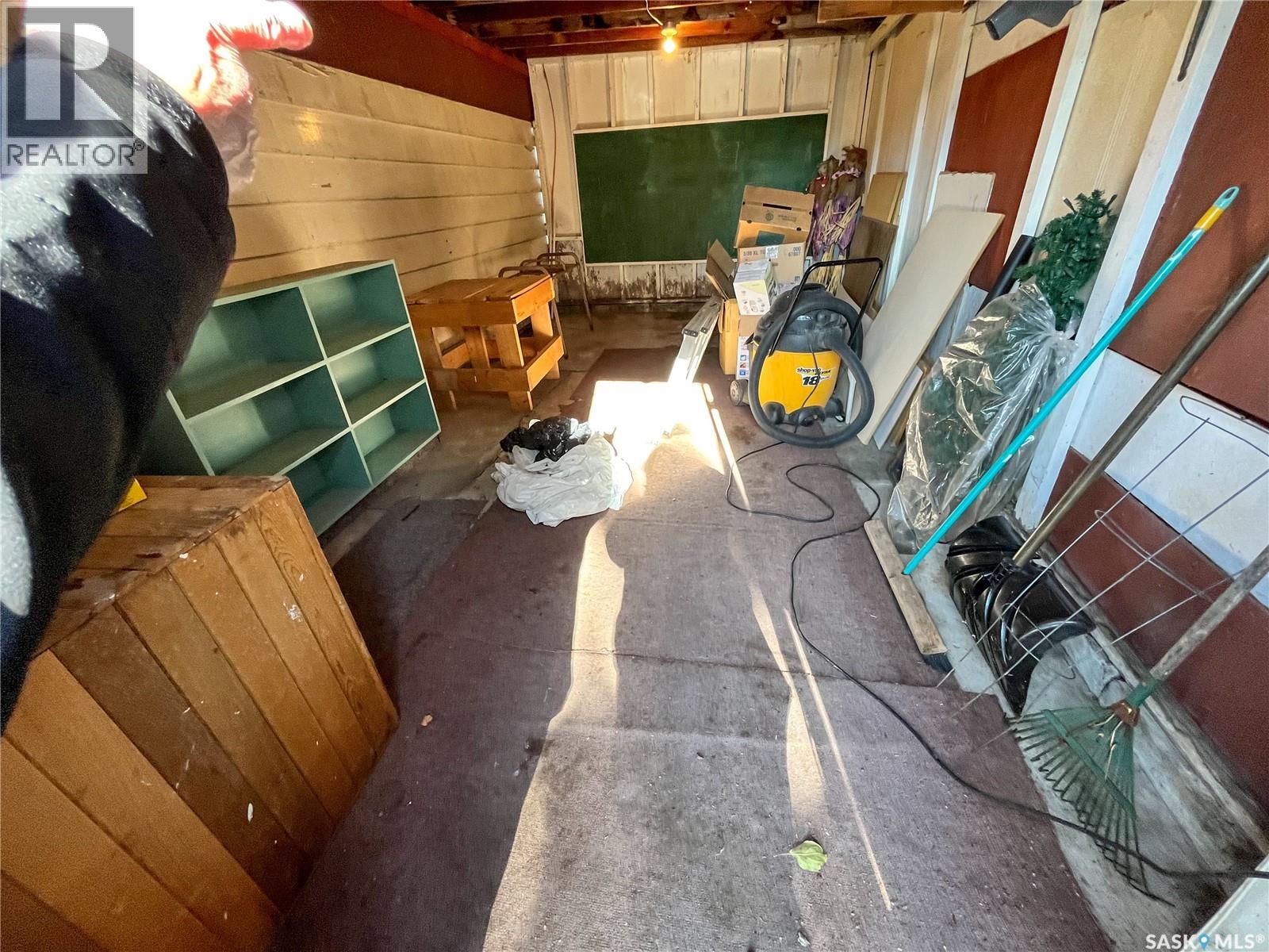 312 10TH AVENUE W - 34