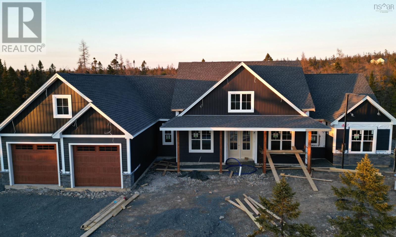 Property photo of 727 244 Parish Street