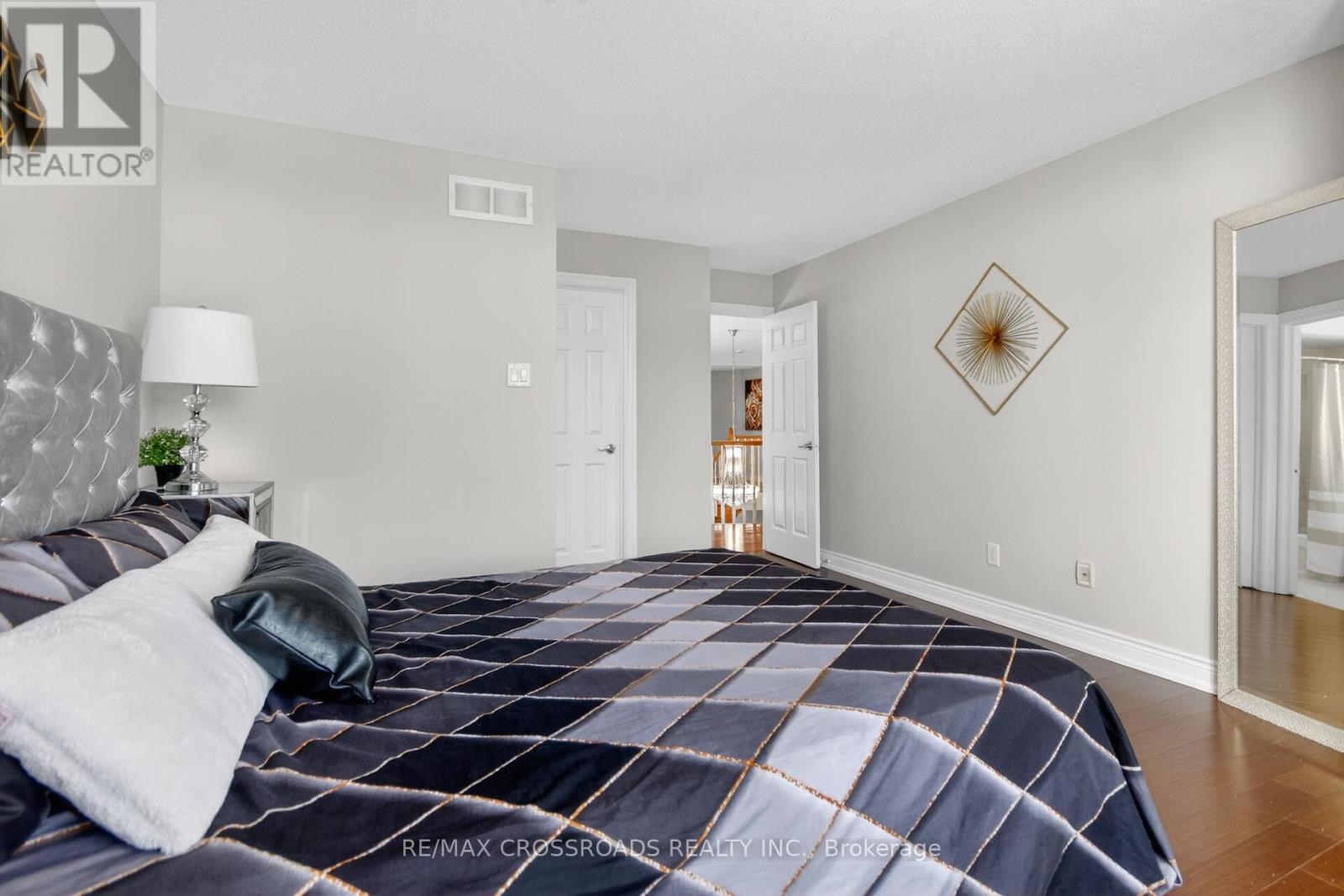 10 TIERNEY DRIVE - 41