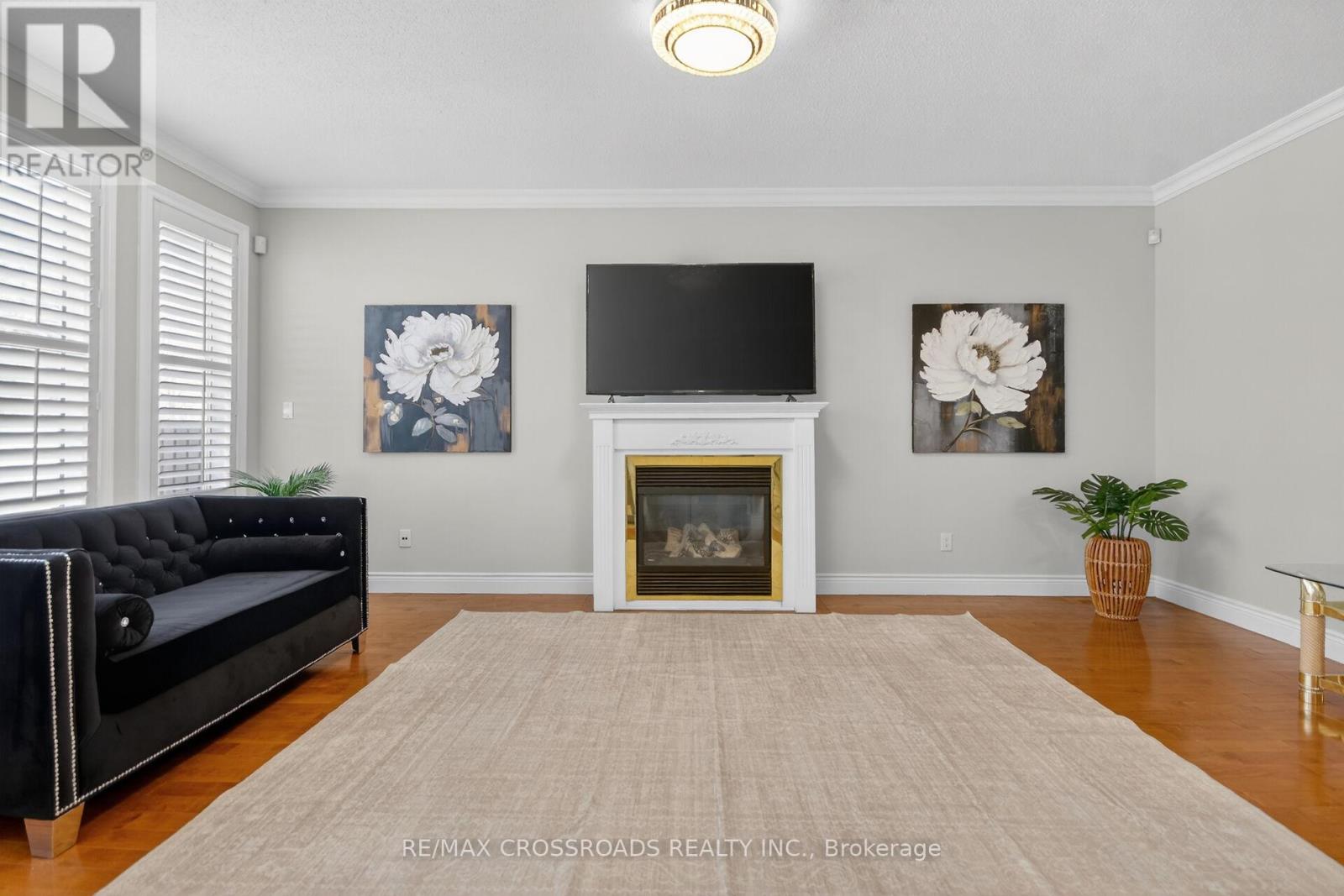 10 TIERNEY DRIVE - 7