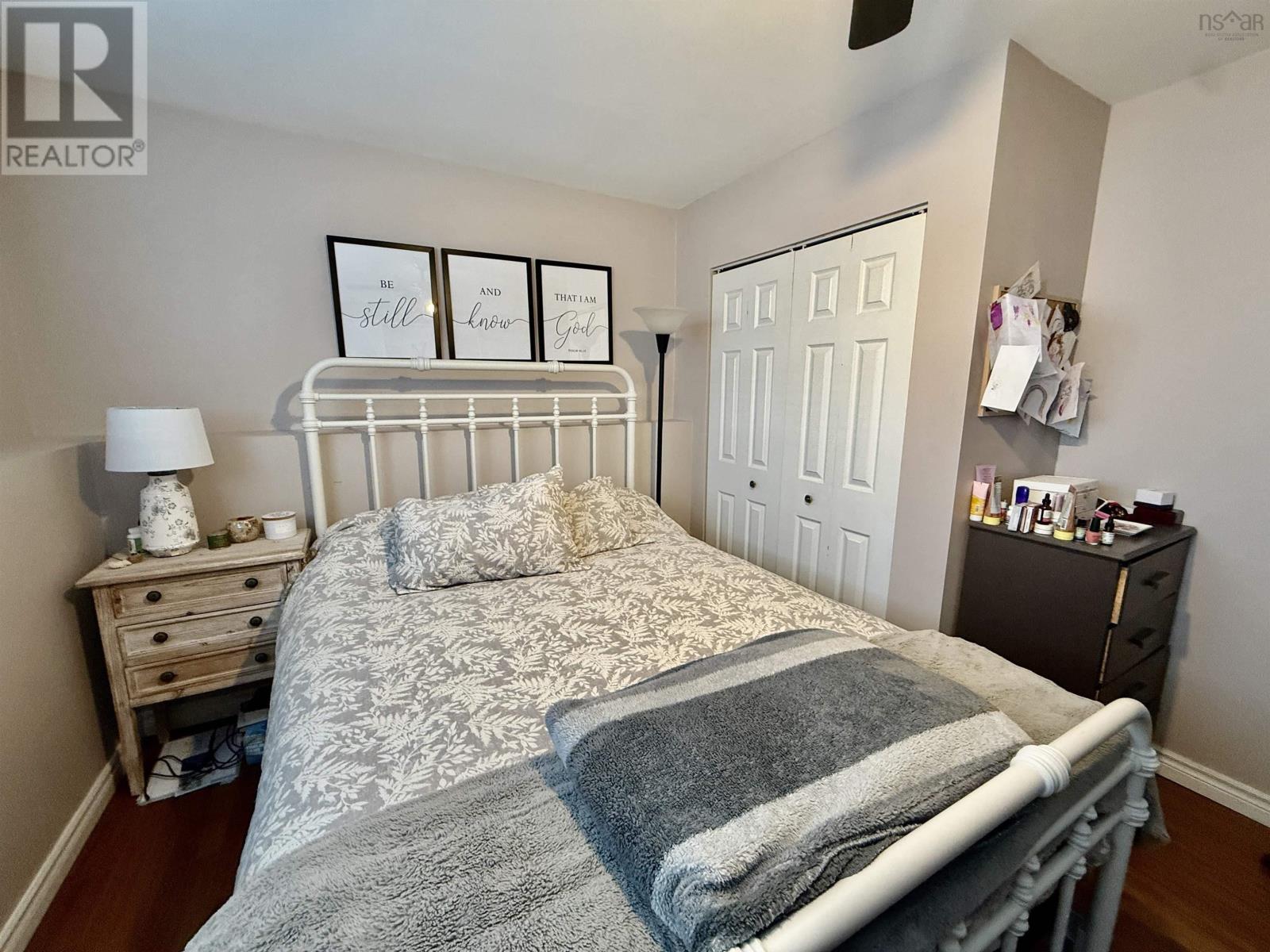 Property 34 of 46 of 10 Trundle Crescent