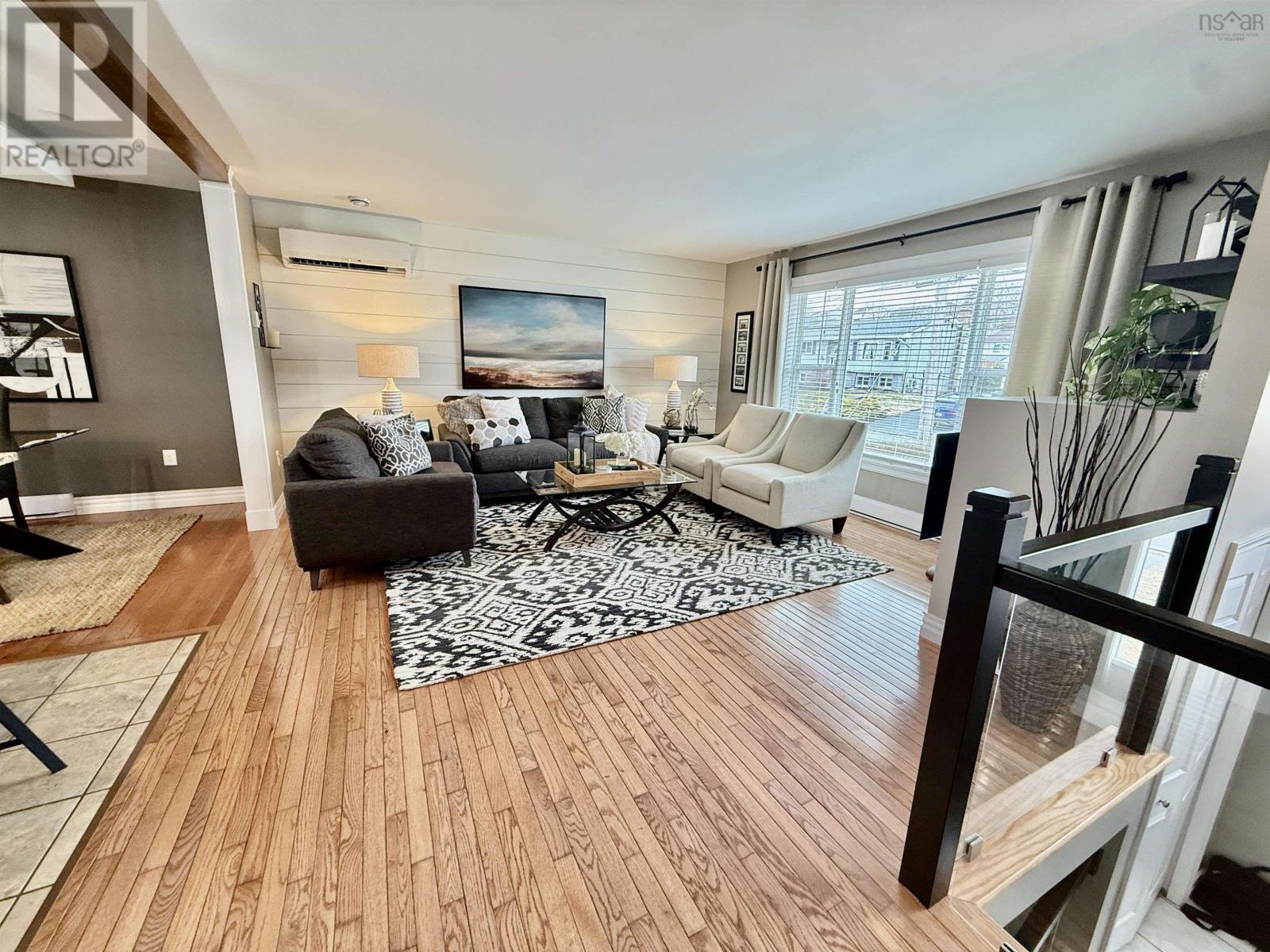 Property 4 of 46 of 10 Trundle Crescent