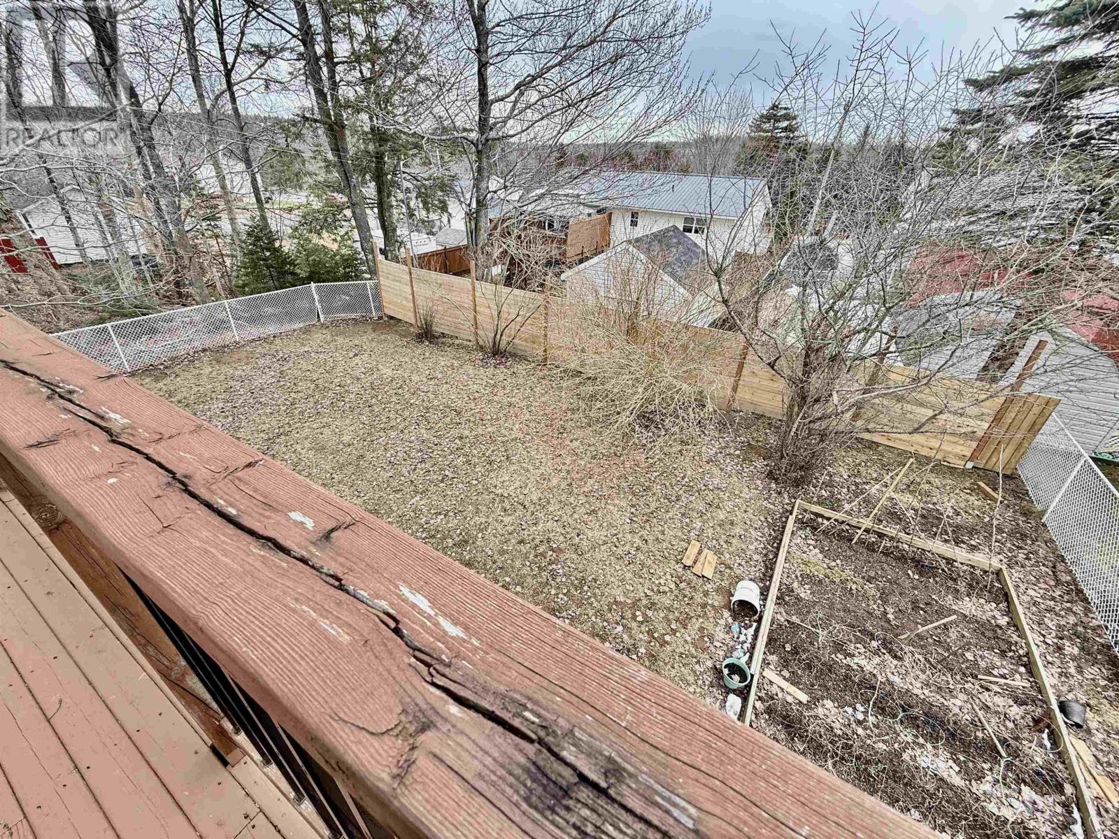 Property 38 of 46 of 10 Trundle Crescent