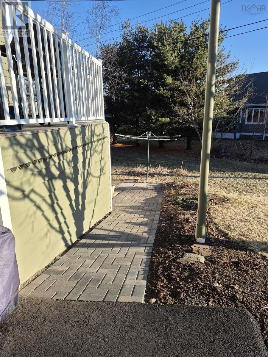 27 WELLINGTON COURT - 7