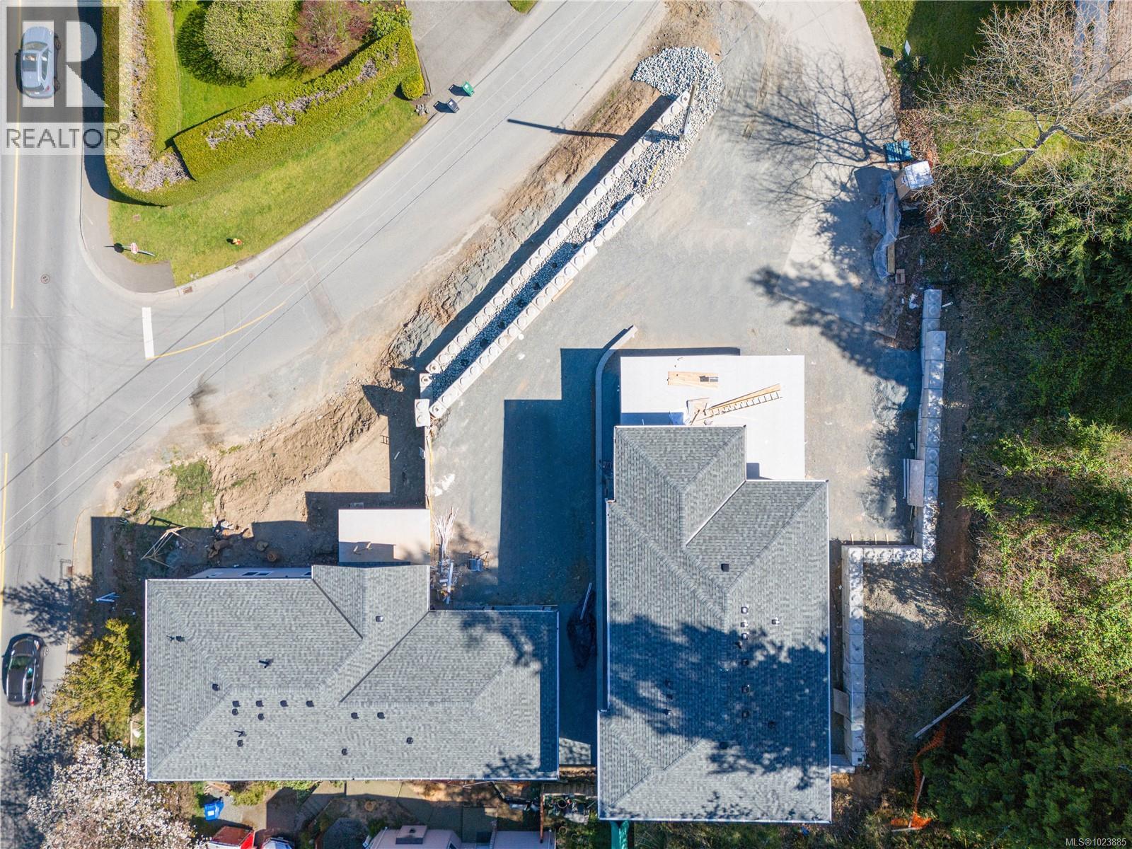 #A 5309 TOMS TRNABT - 12