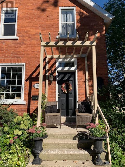 145 3RD AVENUE SE - 2