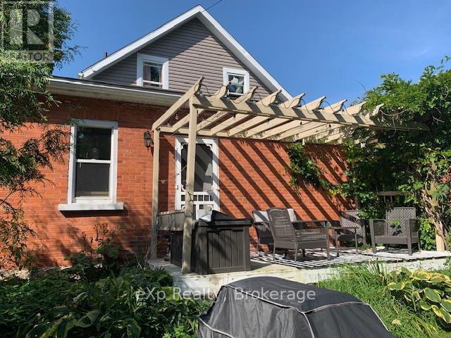 145 3RD AVENUE SE - 4