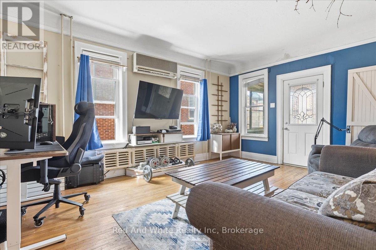 31 BINGEMAN STREET - 23