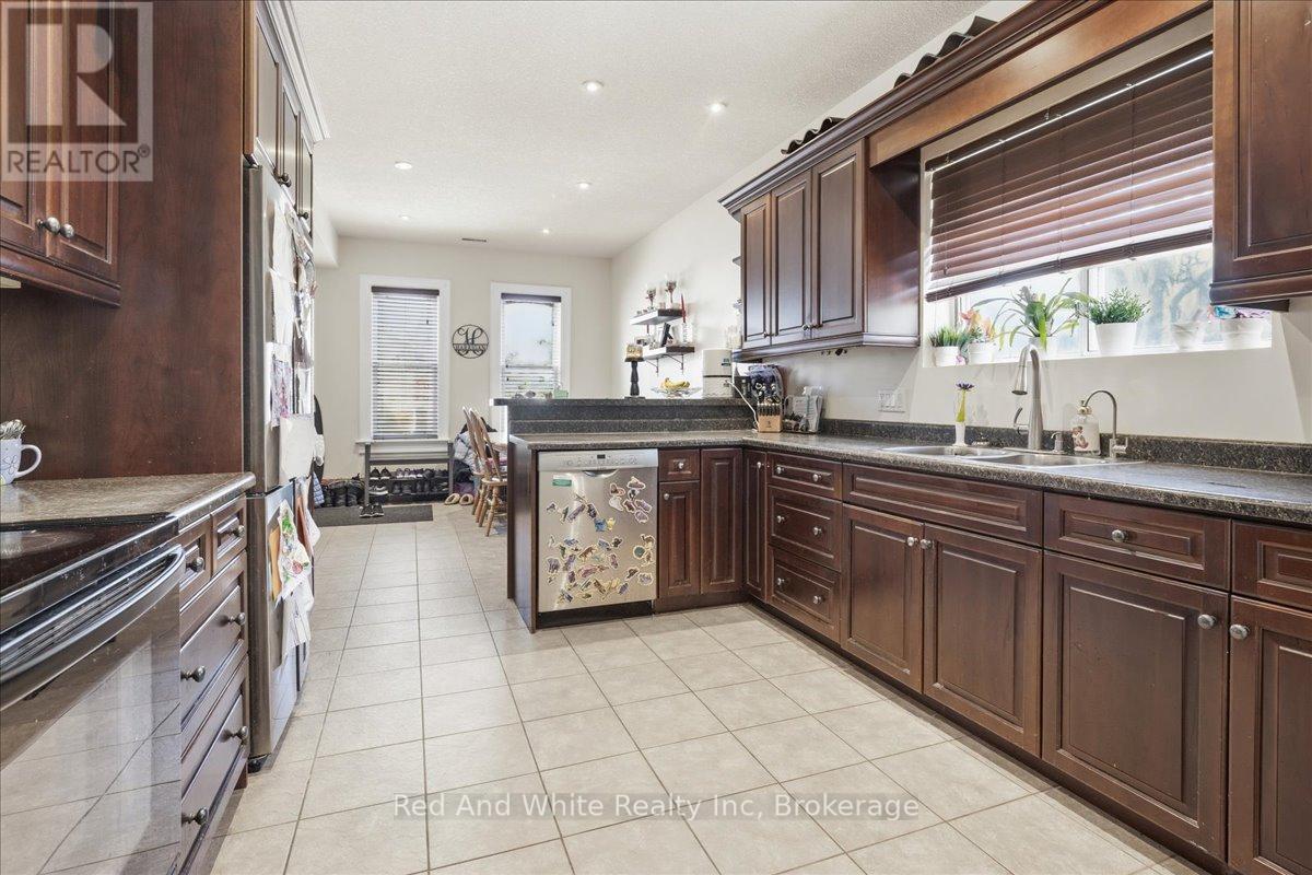 31 BINGEMAN STREET - 29