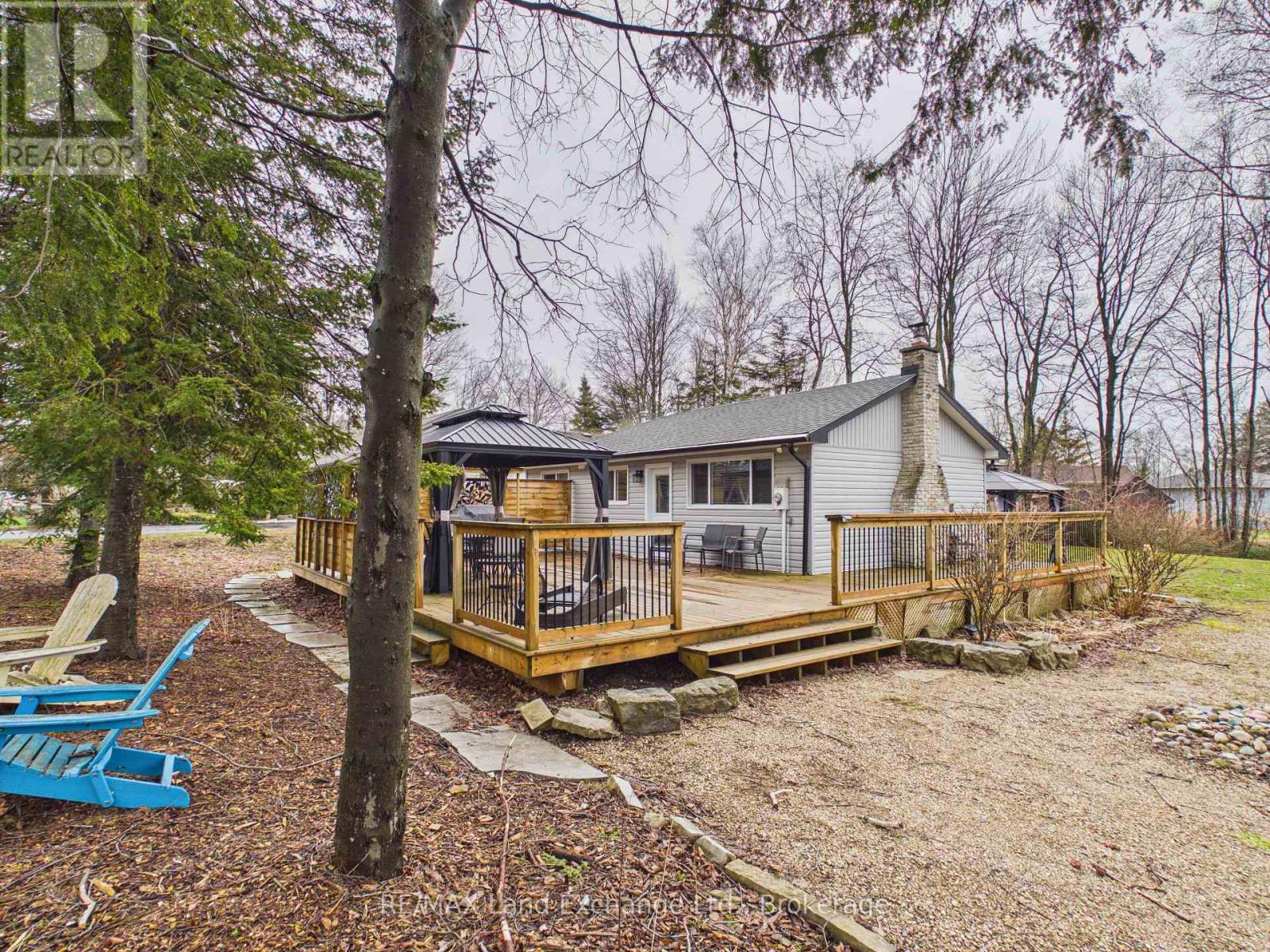 507 ABENAKI DRIVE - 1