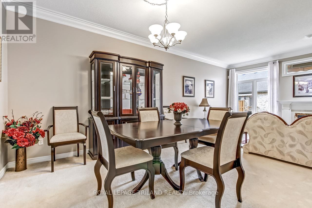 #47 44 EDGEVALLEY ROAD - 13