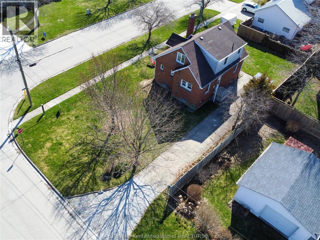 17 GRAND AVENUE, Wallaceburg, Ontario, N8A4J8 — Photo 37