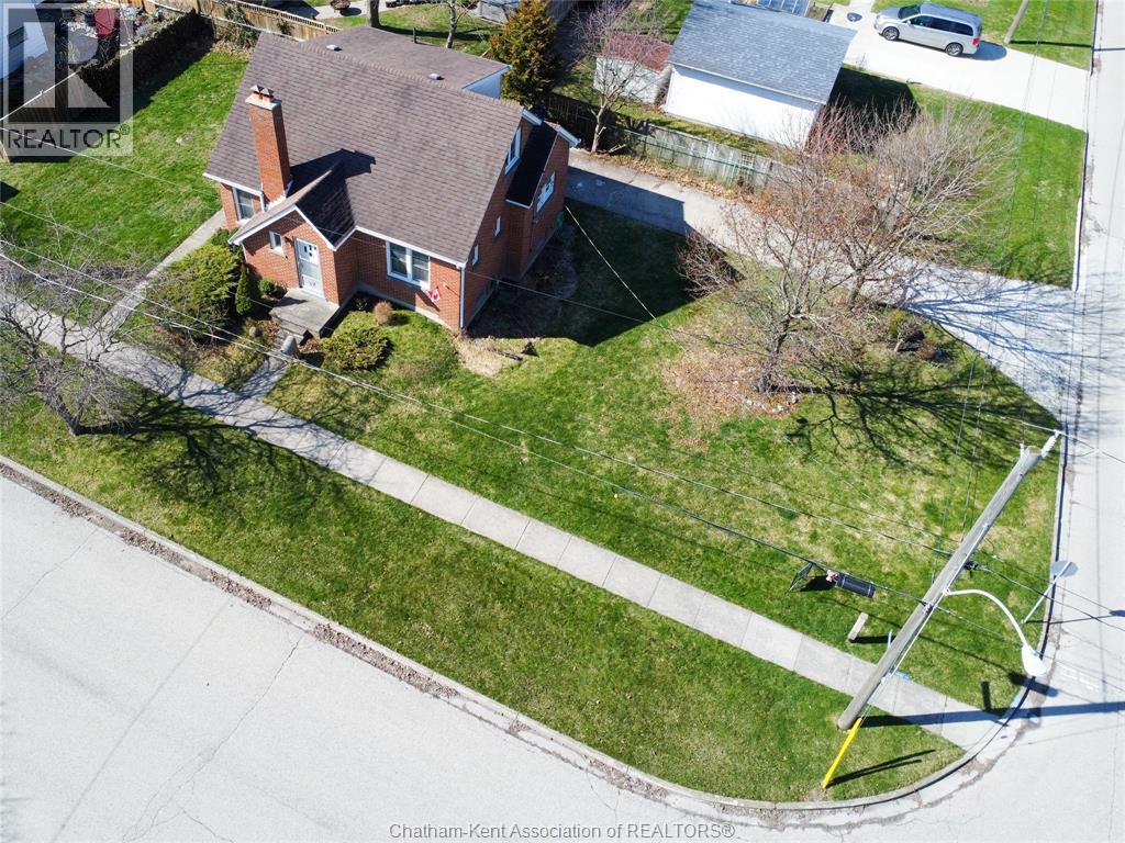 17 GRAND AVENUE, Wallaceburg, Ontario, N8A4J8 — Photo 39