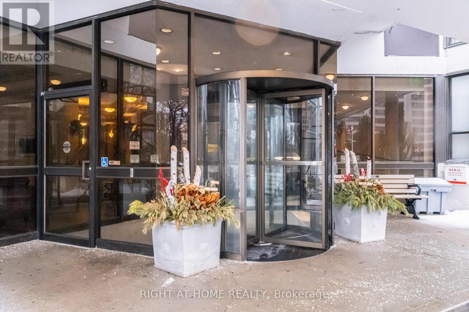 #606 1333 BLOOR STREET - 5