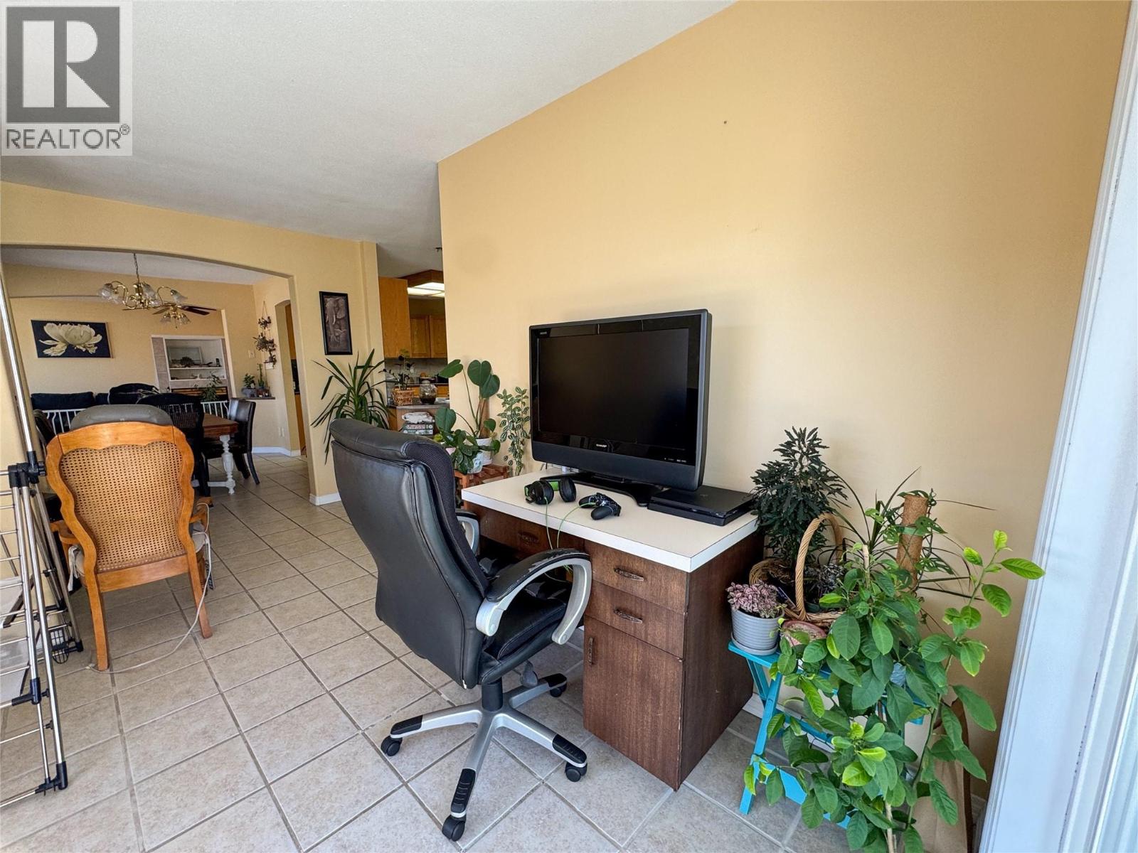 2859 75TH AVENUE - 25