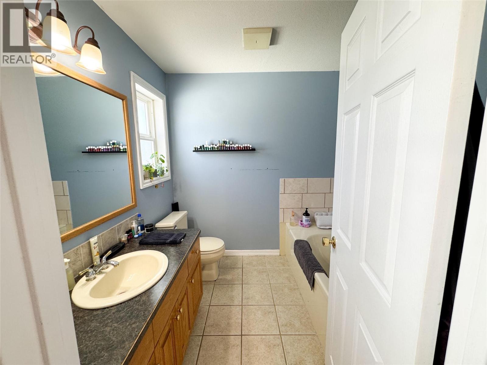 2859 75TH AVENUE - 33