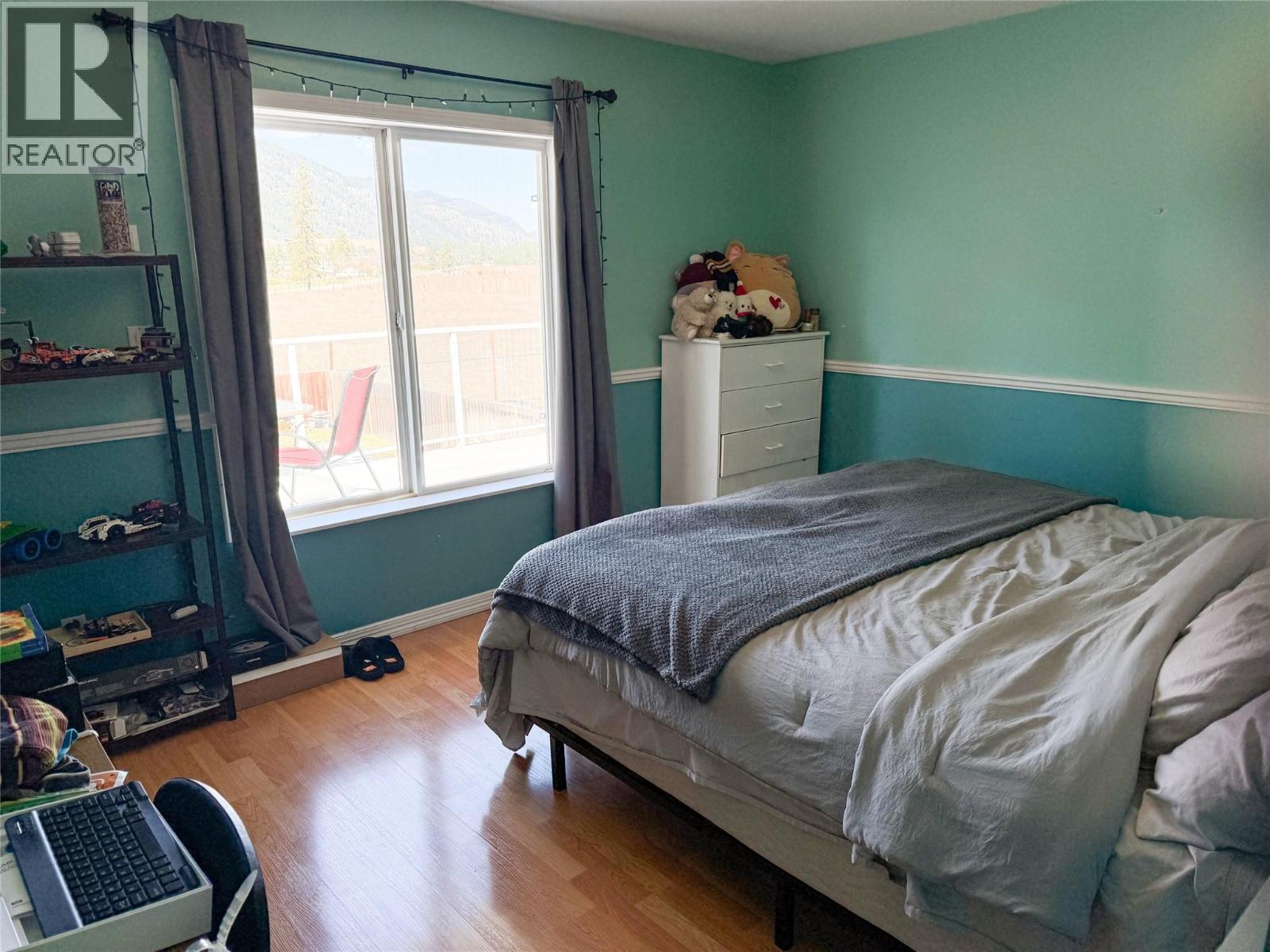 2859 75TH AVENUE - 36