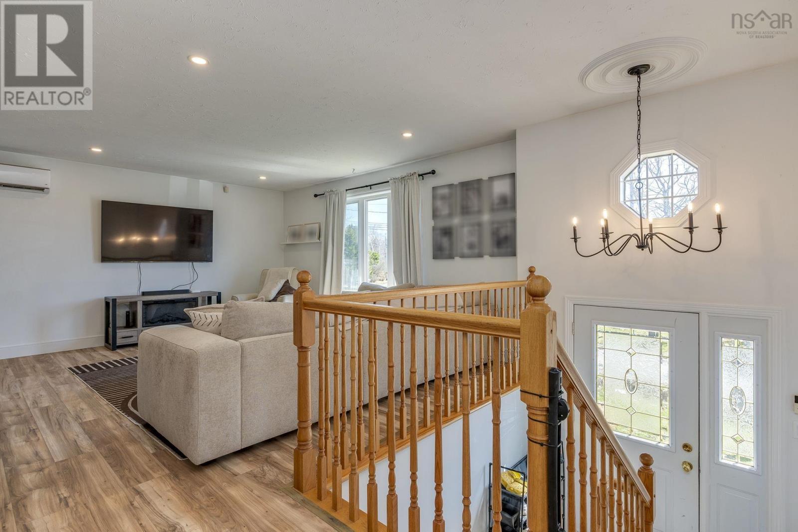 Property 11 of 50 of 12 School Road