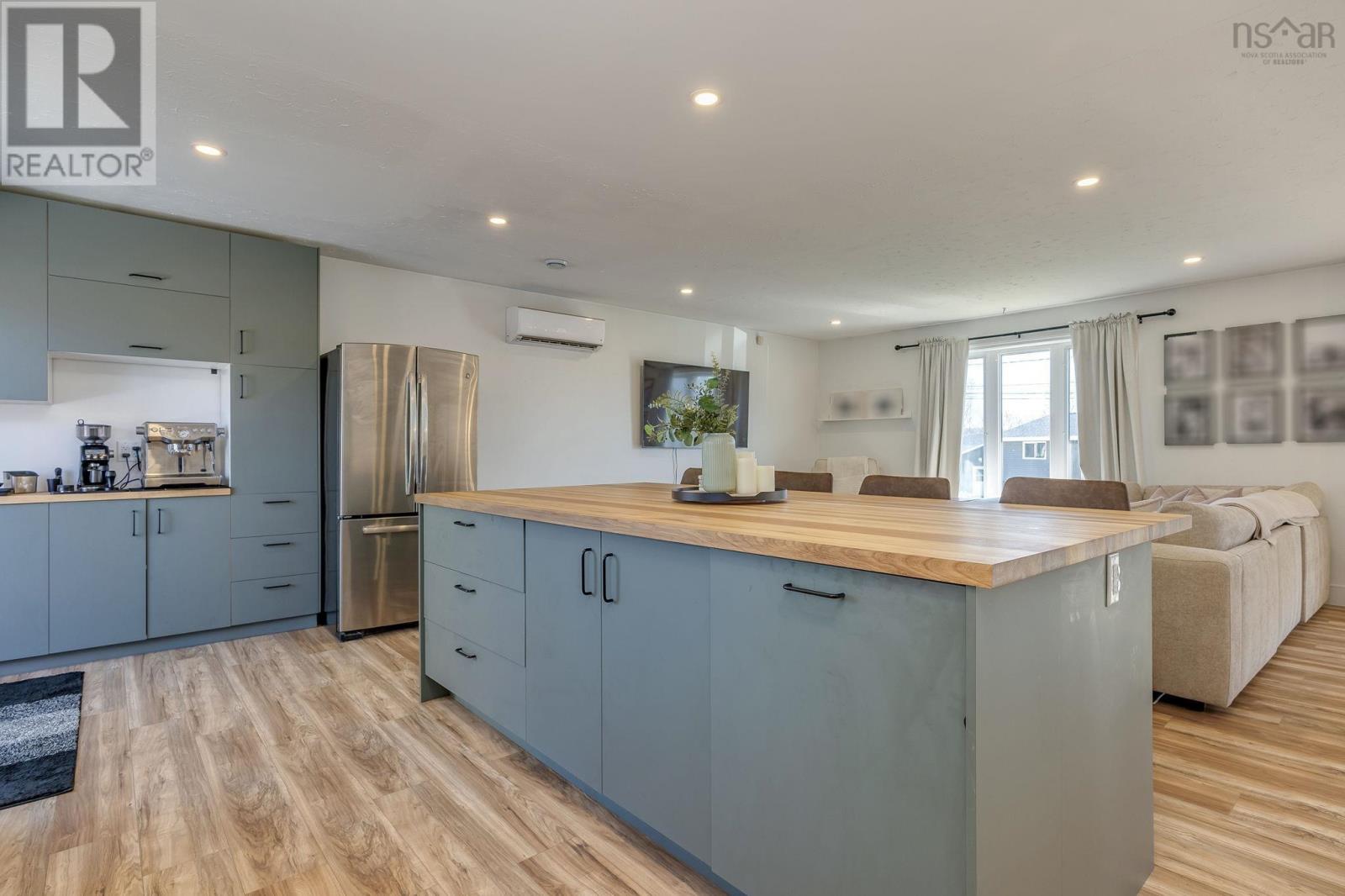 Property 22 of 50 of 12 School Road