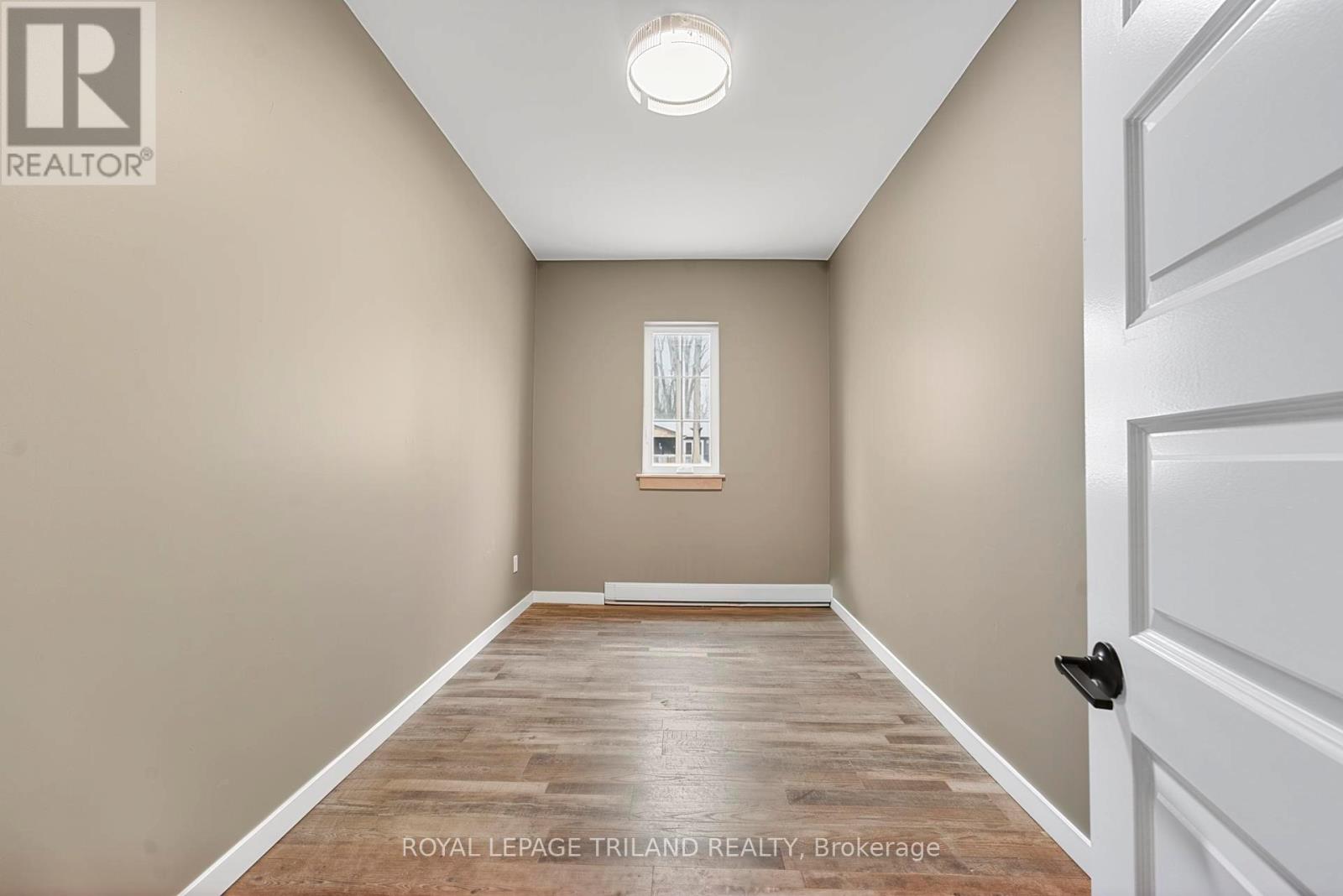 6043 FRANKS ROAD Property Photo