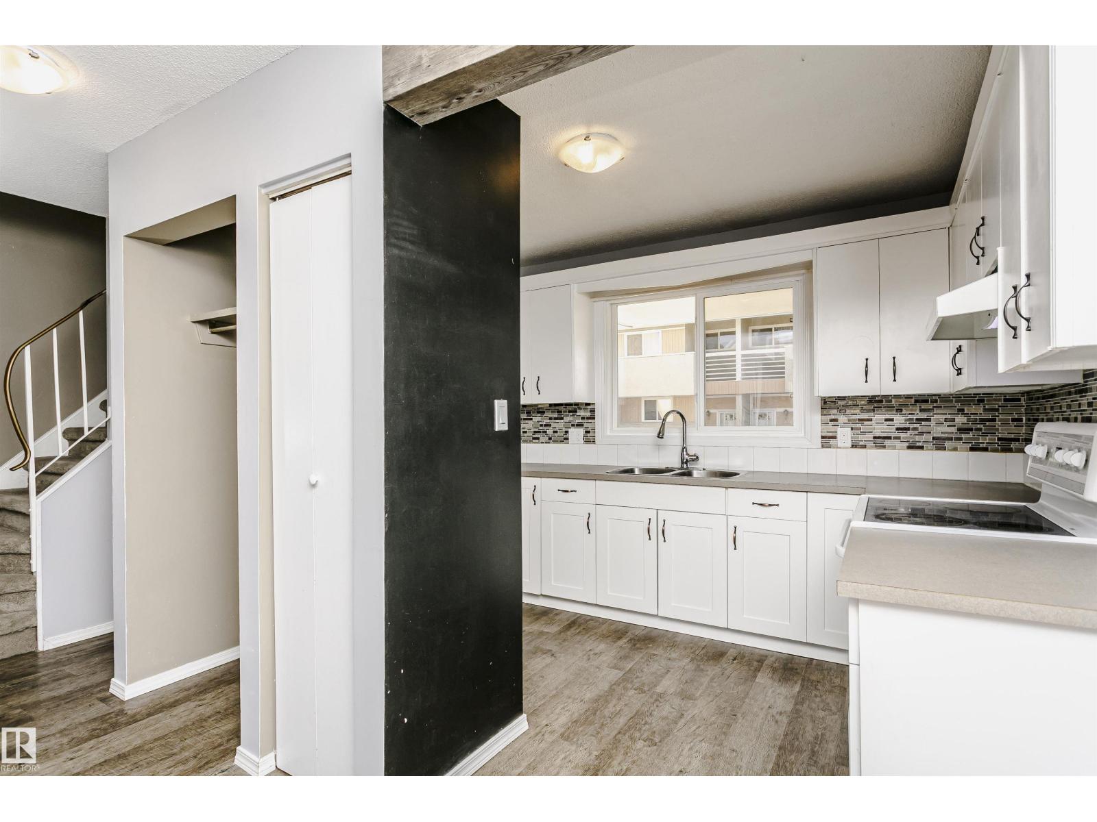 8109 132A AV NW, Edmonton