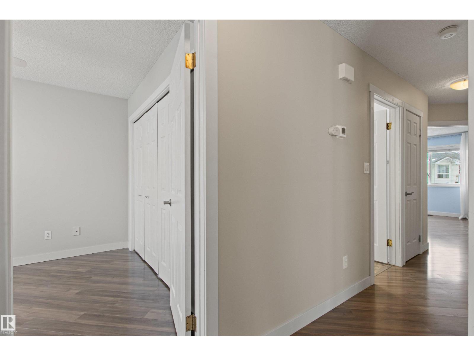 #23 3311 58 ST NW, Edmonton