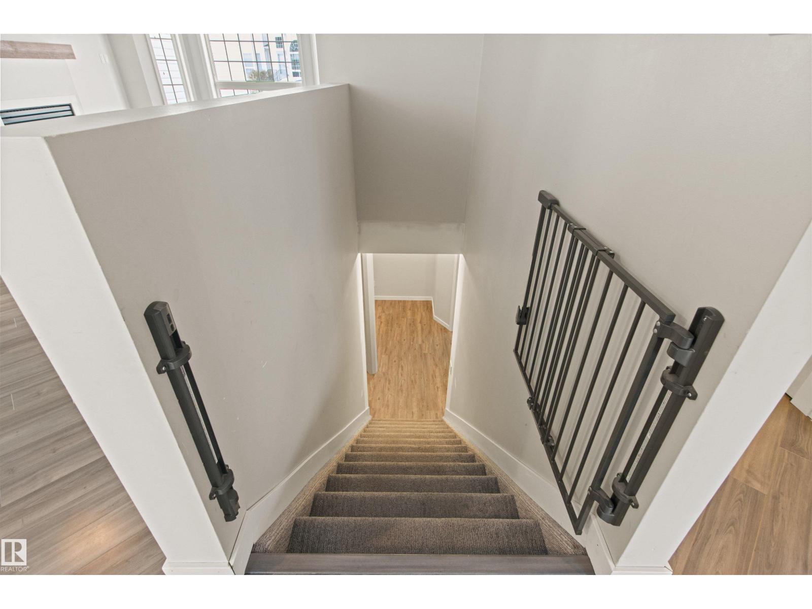 #23 3311 58 ST NW, Edmonton