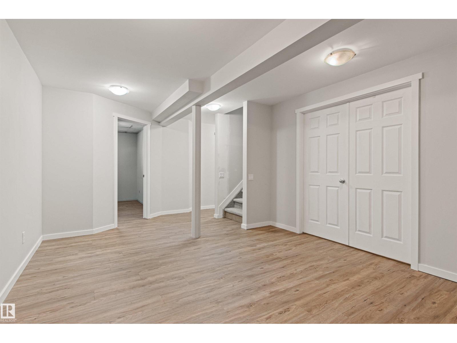 #23 3311 58 ST NW, Edmonton