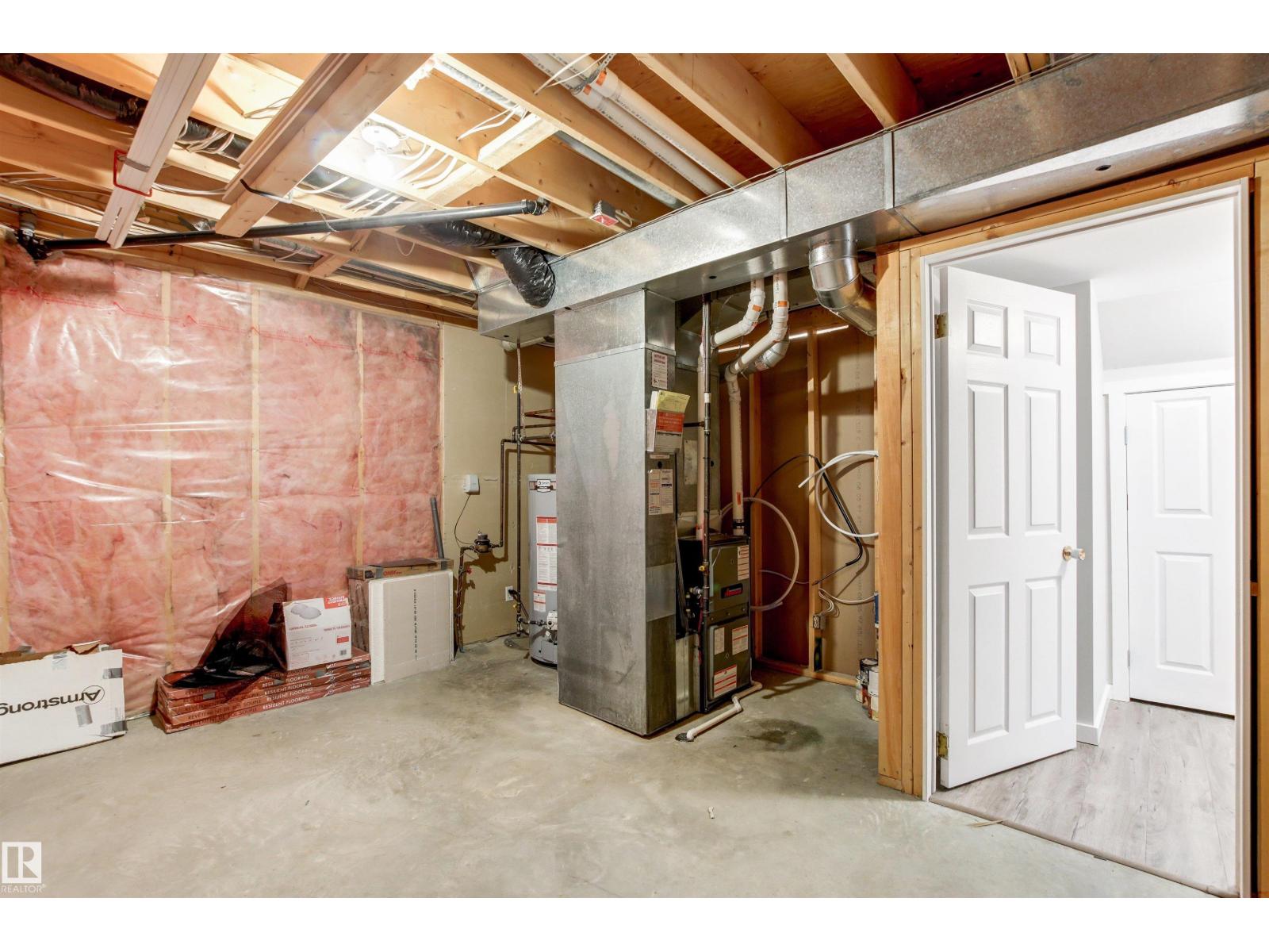 #23 3311 58 ST NW, Edmonton