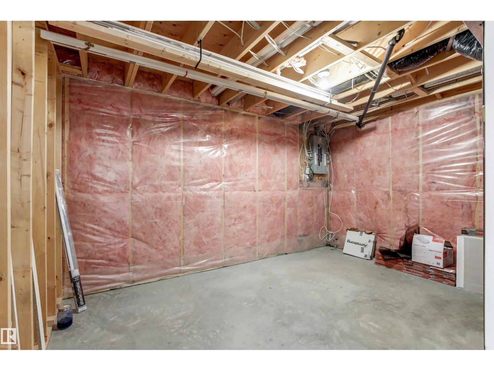 #23 3311 58 ST NW, Edmonton