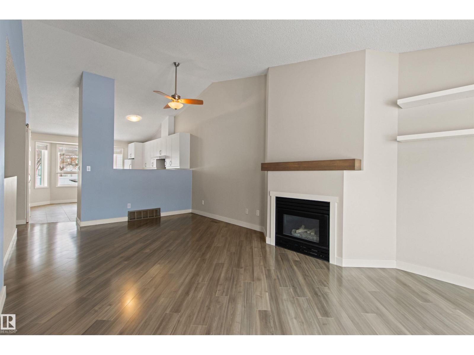 #23 3311 58 ST NW, Edmonton