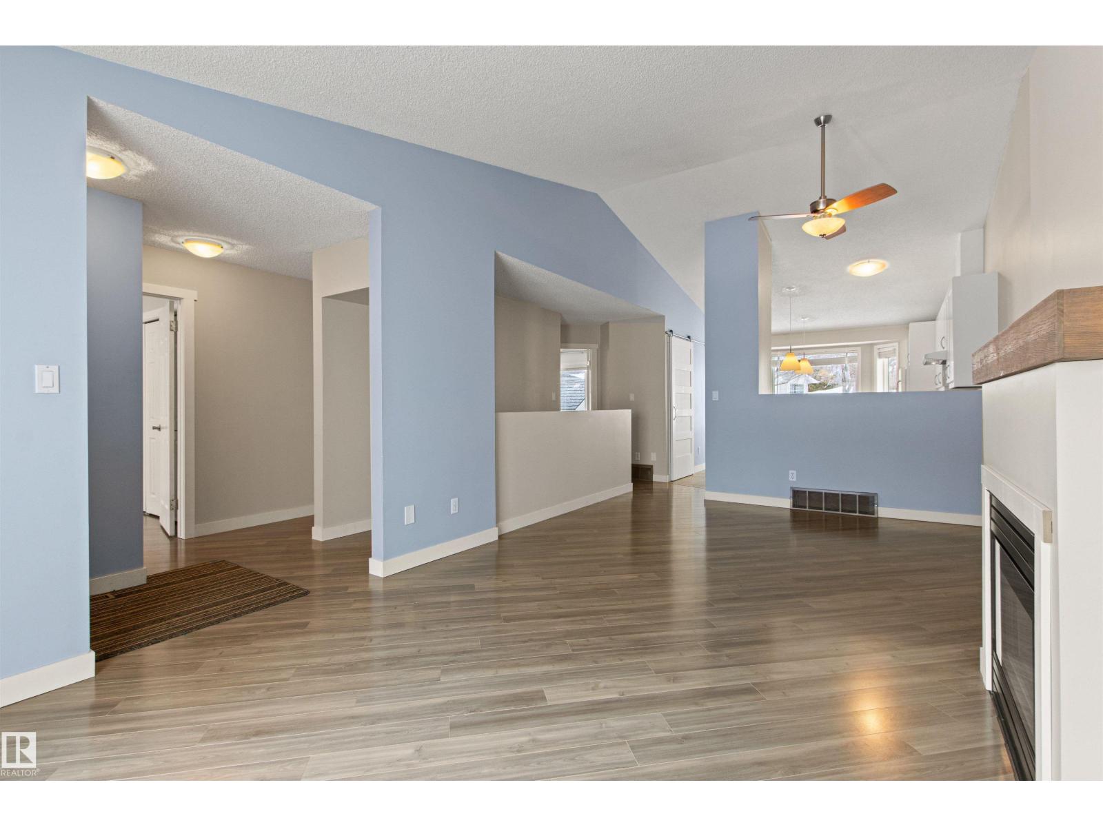 #23 3311 58 ST NW, Edmonton