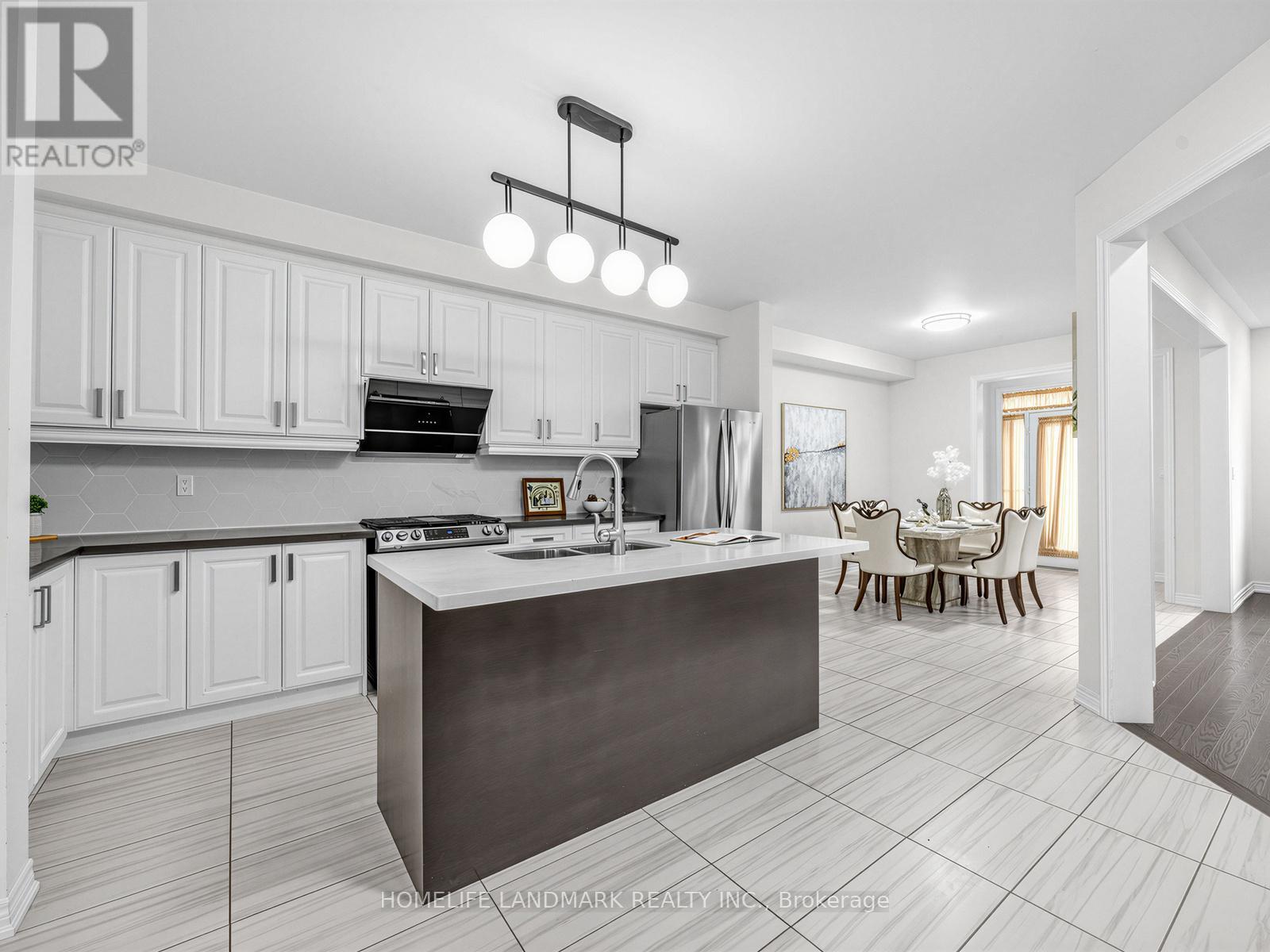 25 GORDON LANDON DRIVE - 5