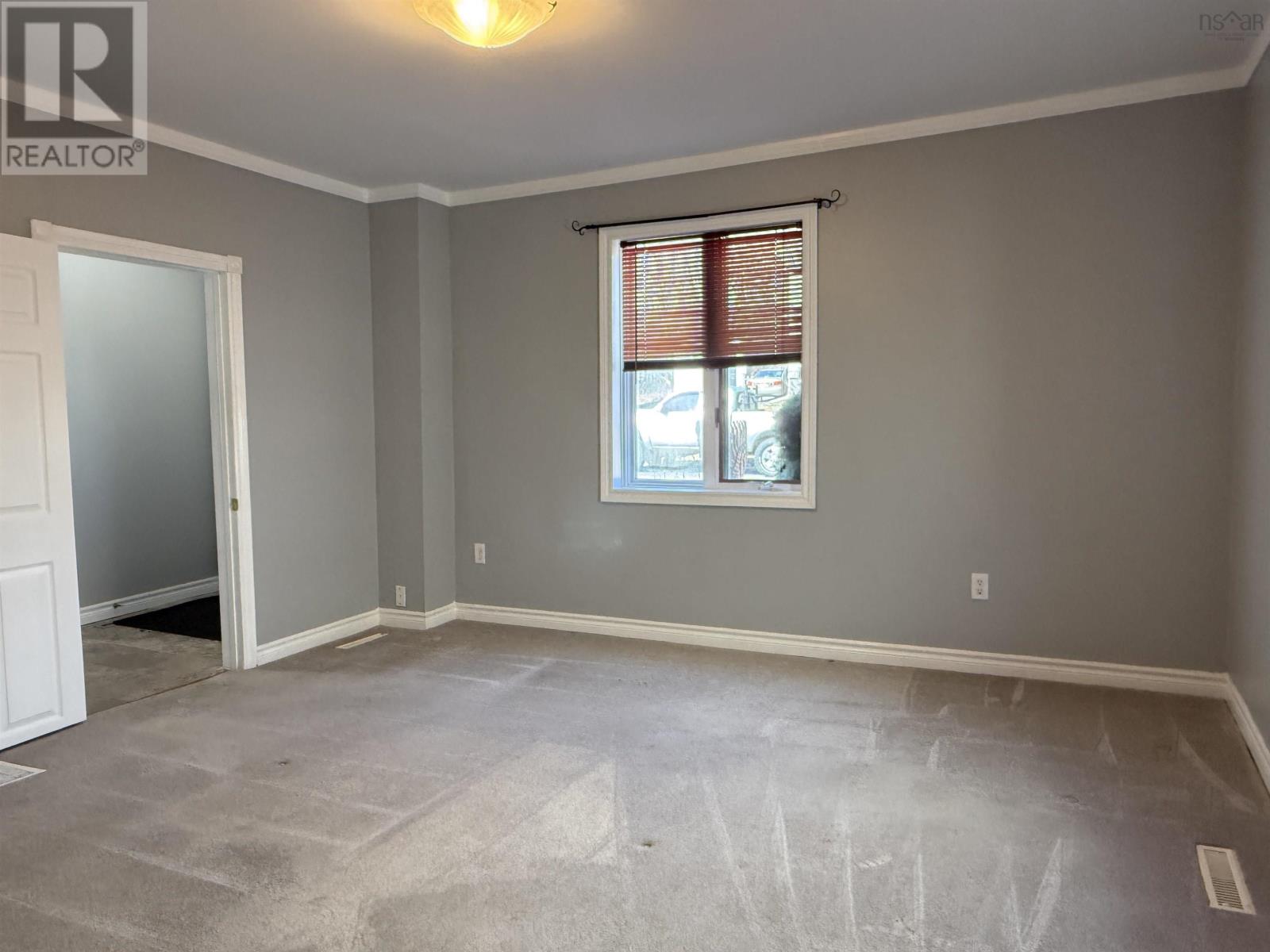 239 HIGH STREET - 13