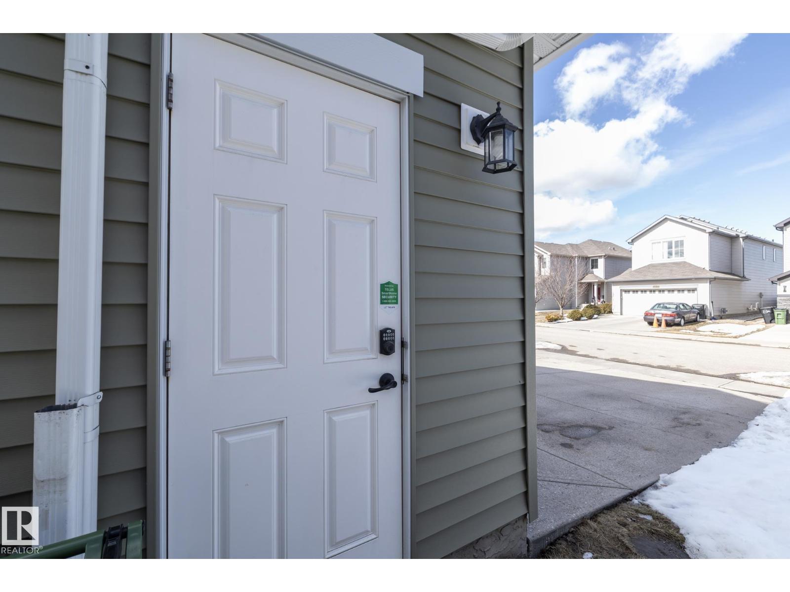 5315 17 AV SW, Edmonton