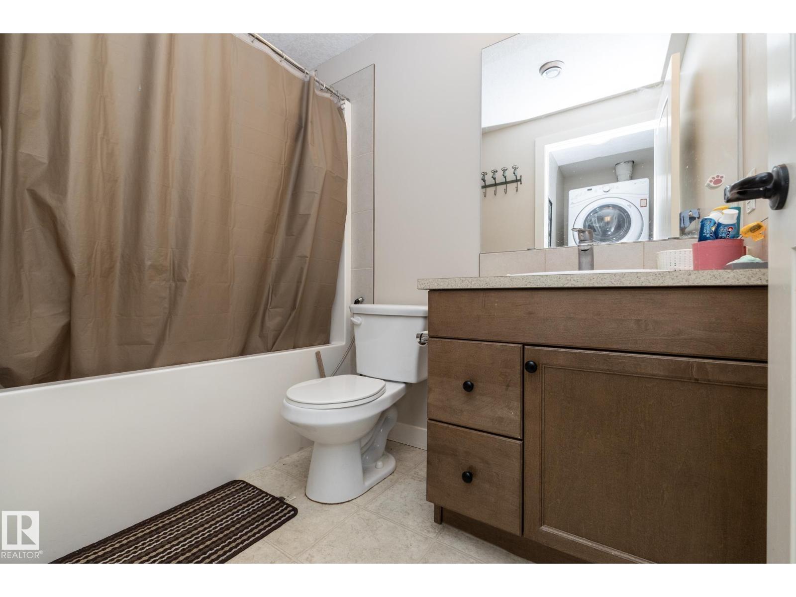 5315 17 AV SW, Edmonton