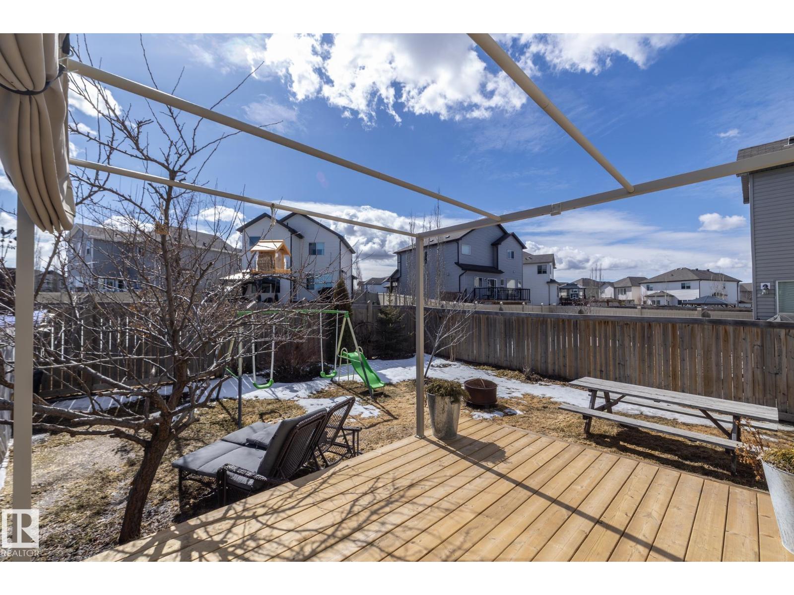 5315 17 AV SW, Edmonton