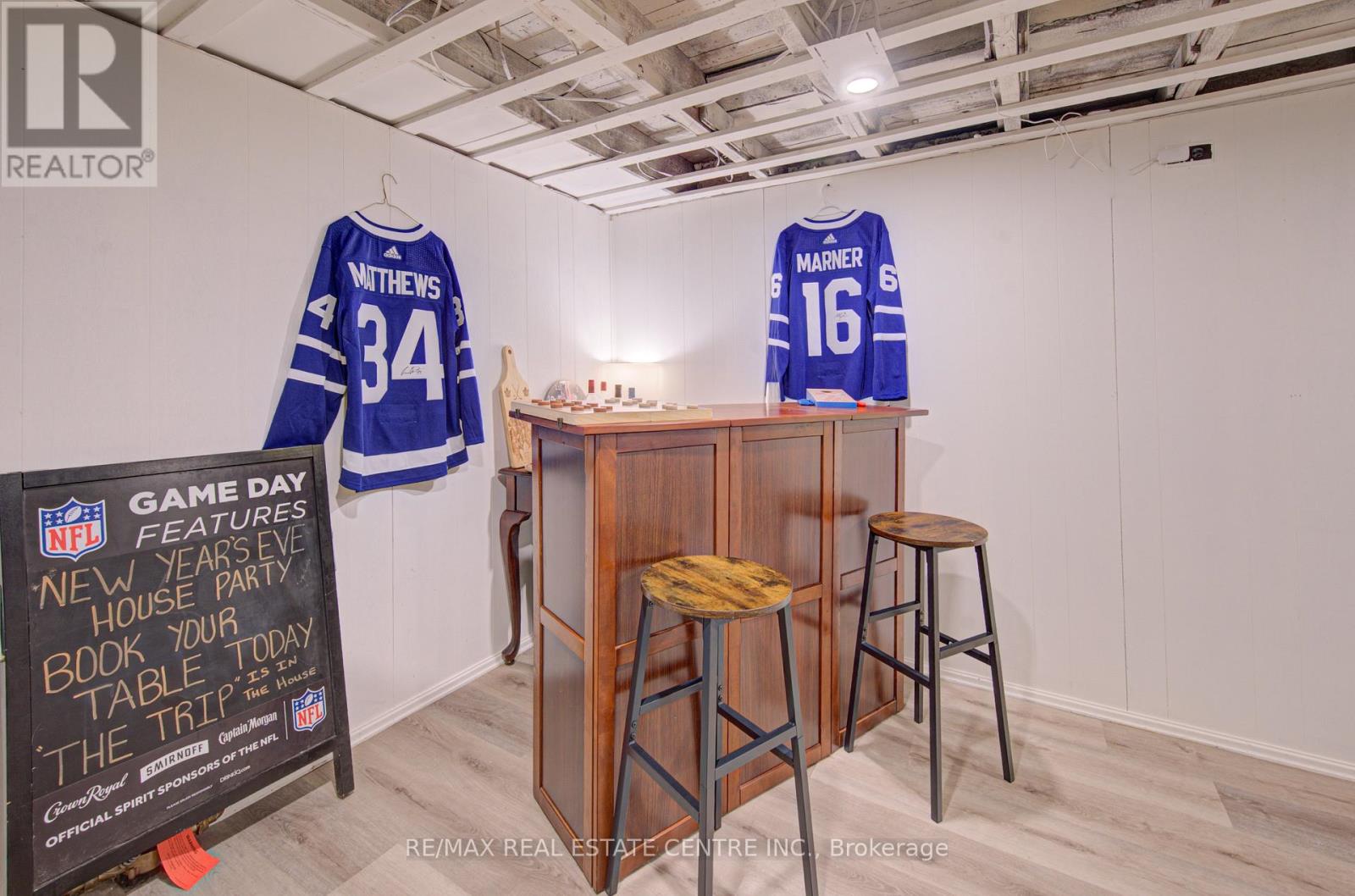 54 BELMONT AVENUE - 33