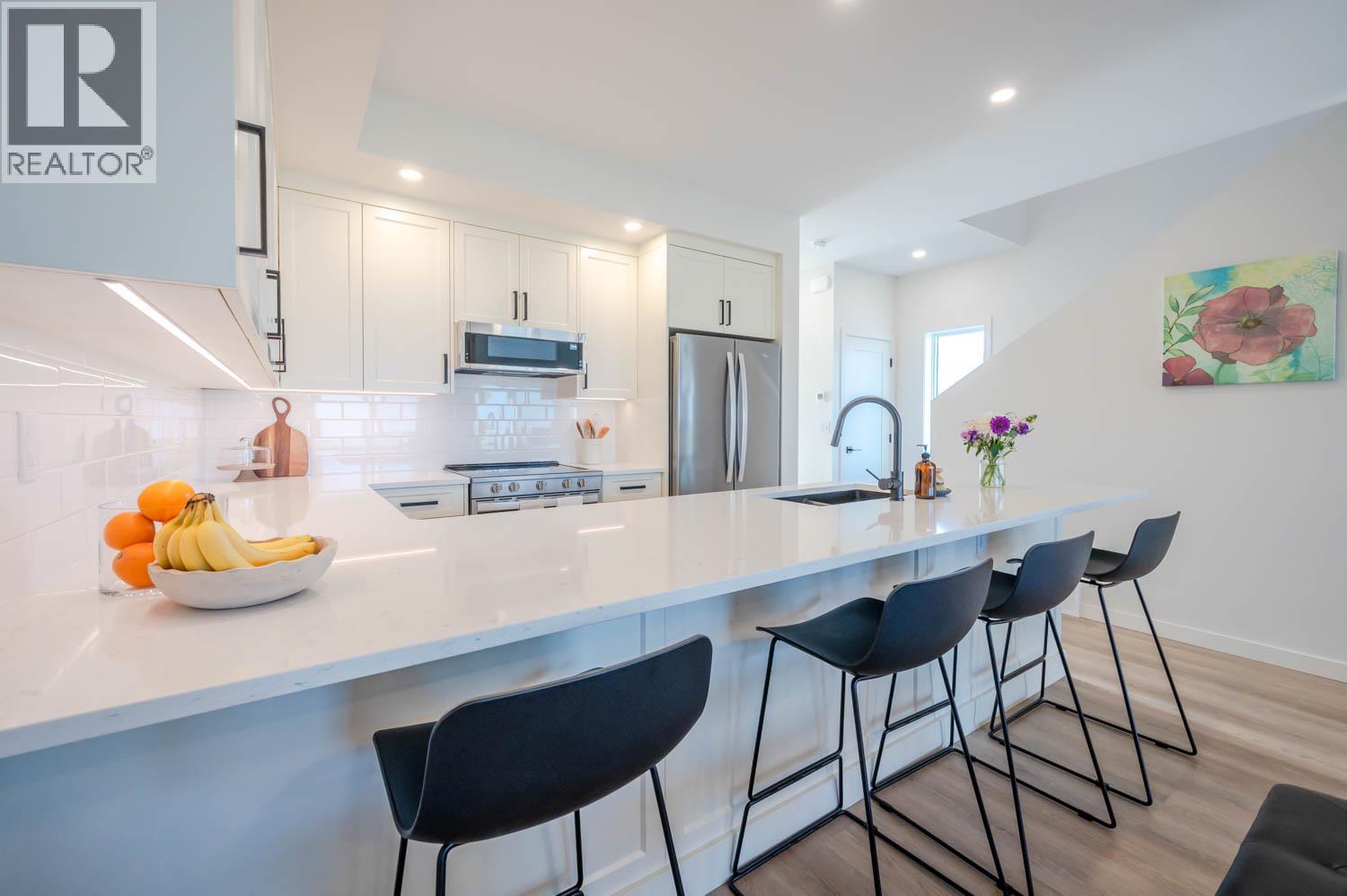 109 158 DEER Place, Penticton