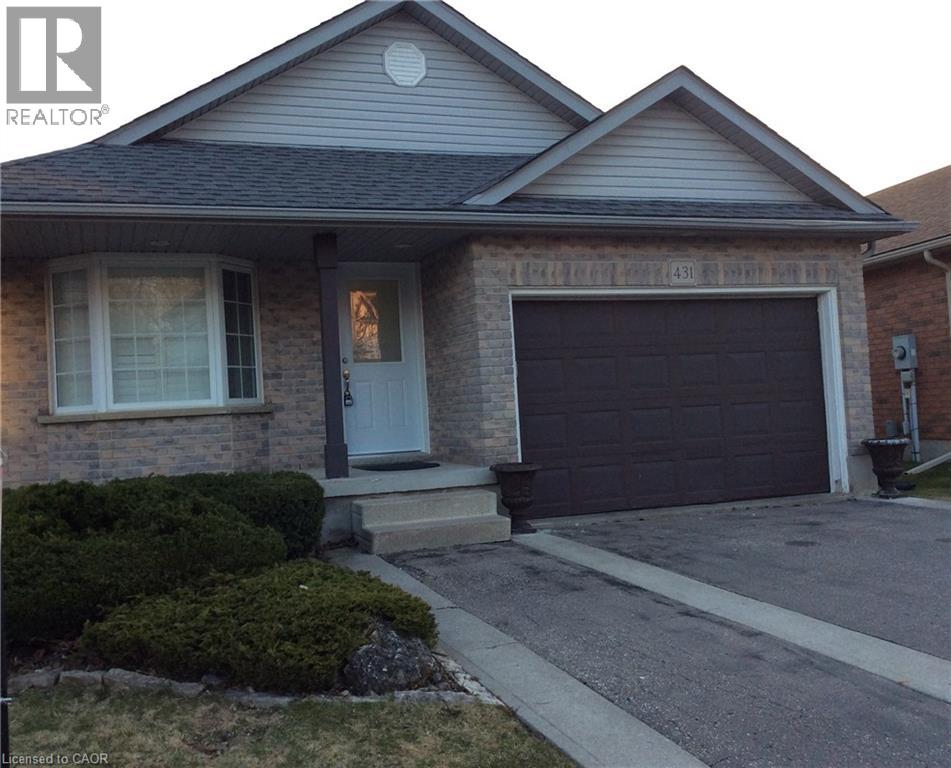 431 LAUSANNE Crescent, Waterloo, Ontario N2T2X6 - Photo 2