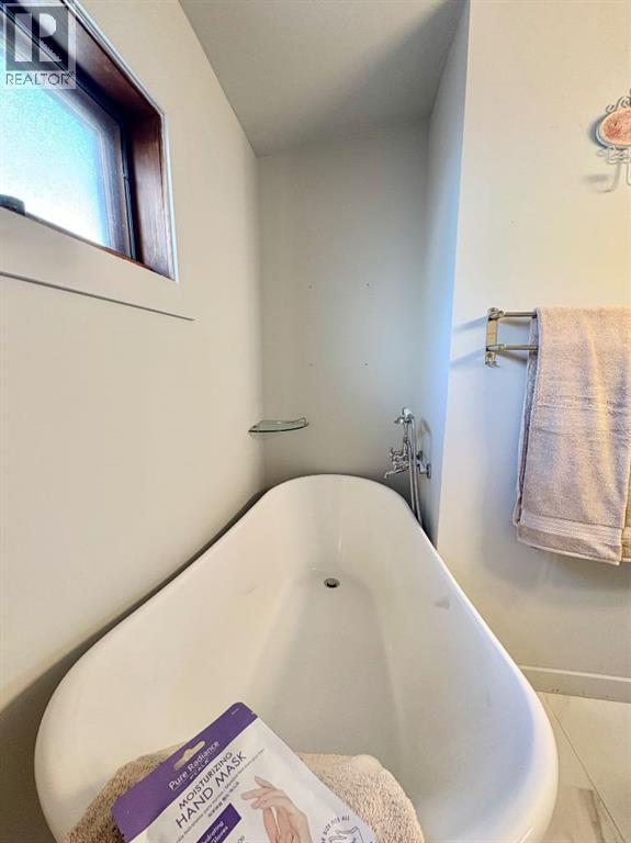 
          1407 4 Avenue South
            <br/>
            <span>Lethbridge</span>
            , 
            <span>AB</span>
             <span>T1J0R6</span>
         - Photo 29