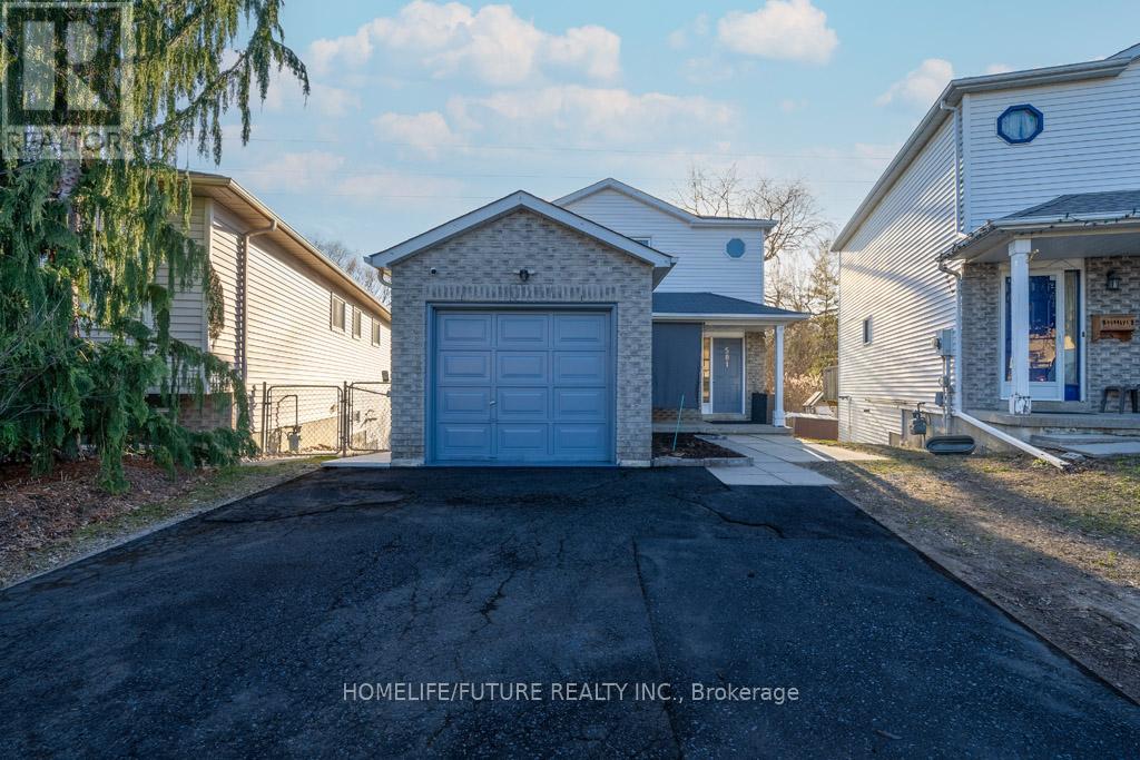 UPPER - 581 PONDTAIL COURT