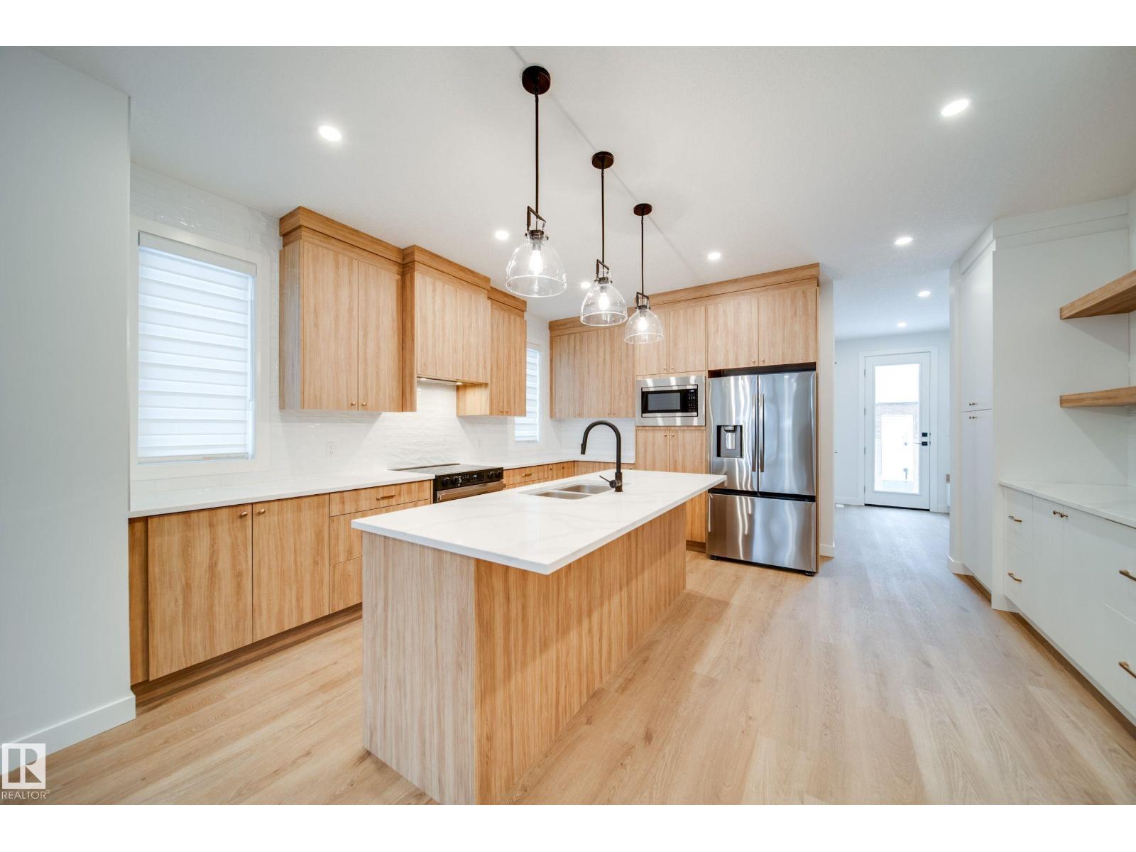 9536 148 ST NW, Edmonton