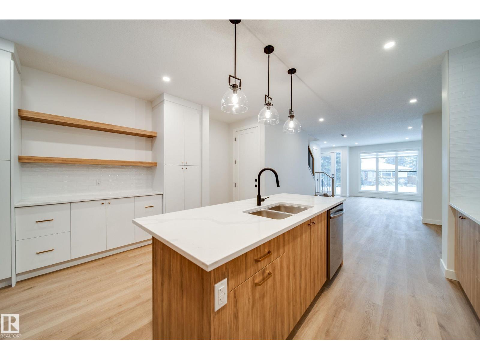 9536 148 ST NW, Edmonton