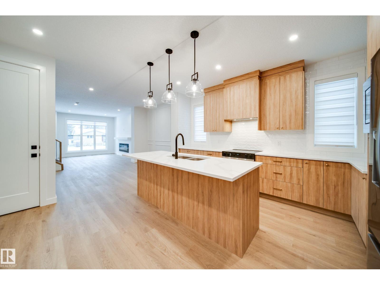 9536 148 ST NW, Edmonton