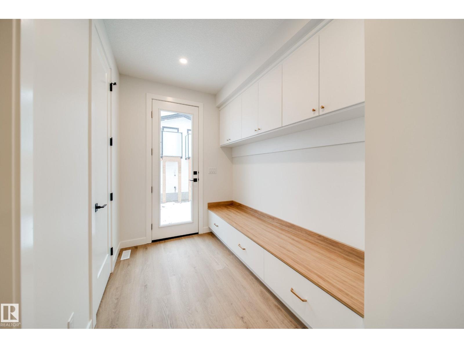 9536 148 ST NW, Edmonton