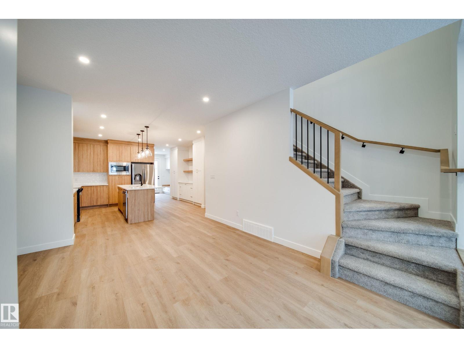 9536 148 ST NW, Edmonton