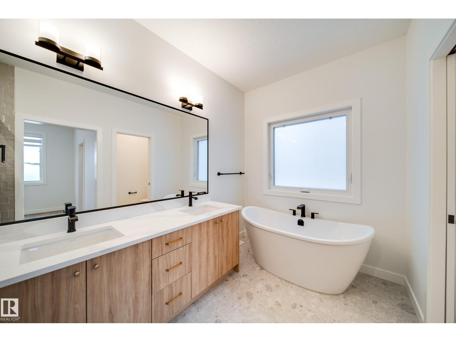 9536 148 ST NW, Edmonton