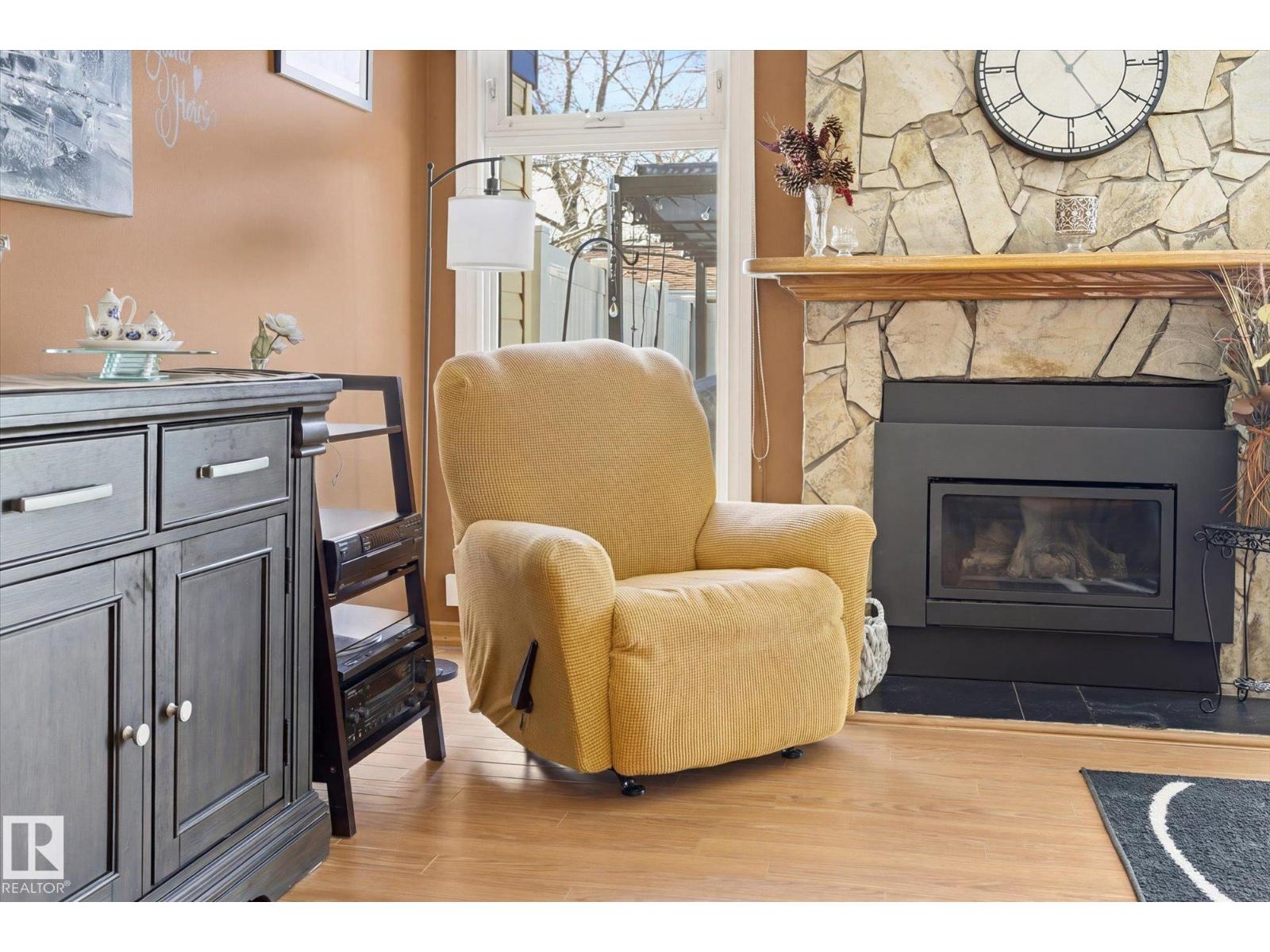 3237 142 AV NW - 12